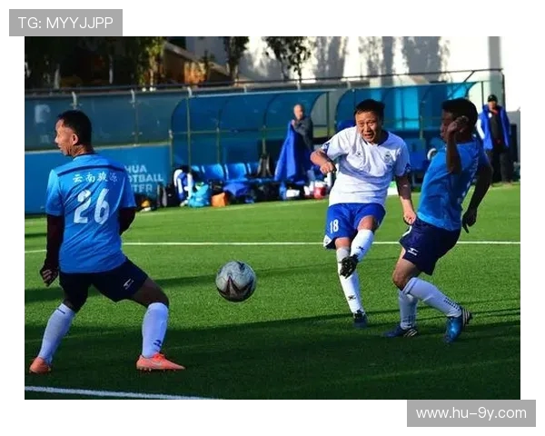 新安中学足球队奋勇拼搏再创佳绩 力克强敌勇闯市级赛场